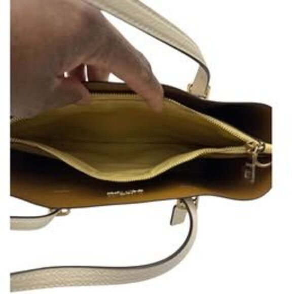 Coach Women’s Beige Leather Tote Bag w/ Matching Wallet Pre-Owned - Picture 7 of 10